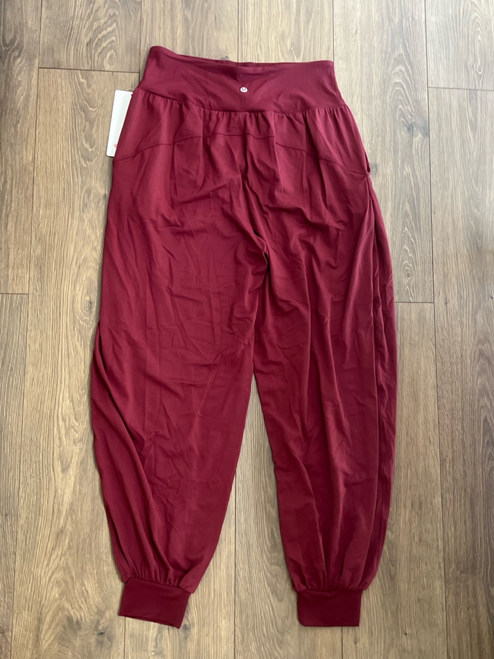 NWT Lululemon Rulu Drapey Oversized High Rise Jogger Burgundy Bay - Picture 5 of 8